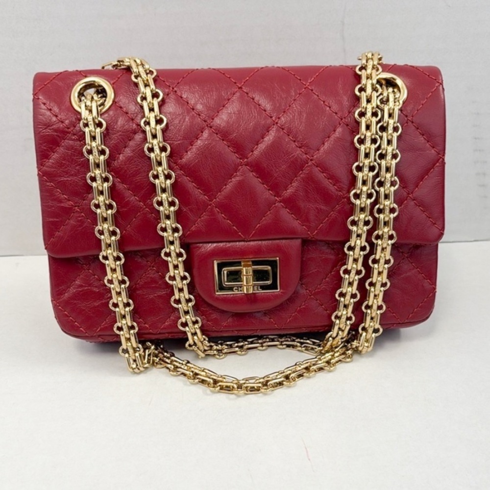 Chanel Red 2.55 Reissue